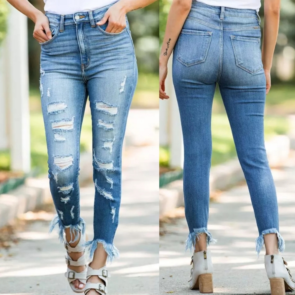 KanCan Women's Distressed Skinny Jeans - Light Blue